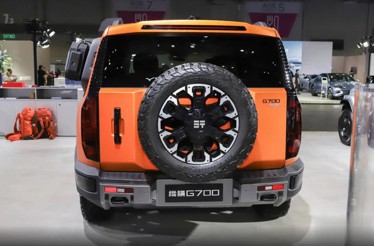 可算有大梁！奇瑞纵横G700结构似方程豹，硬派越野造型超帅