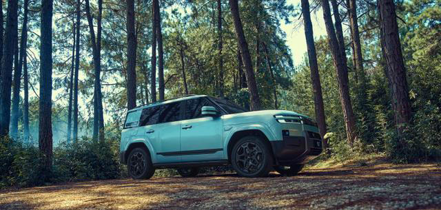 比亚迪方程豹钛7：革新大五座SUV市场，重新定义豪华出行新标准！