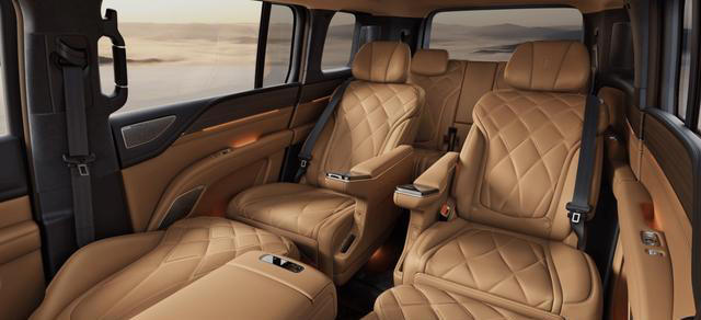 重构全尺寸行政豪华SUV新标杆，仰望U8L鼎世版正式上市