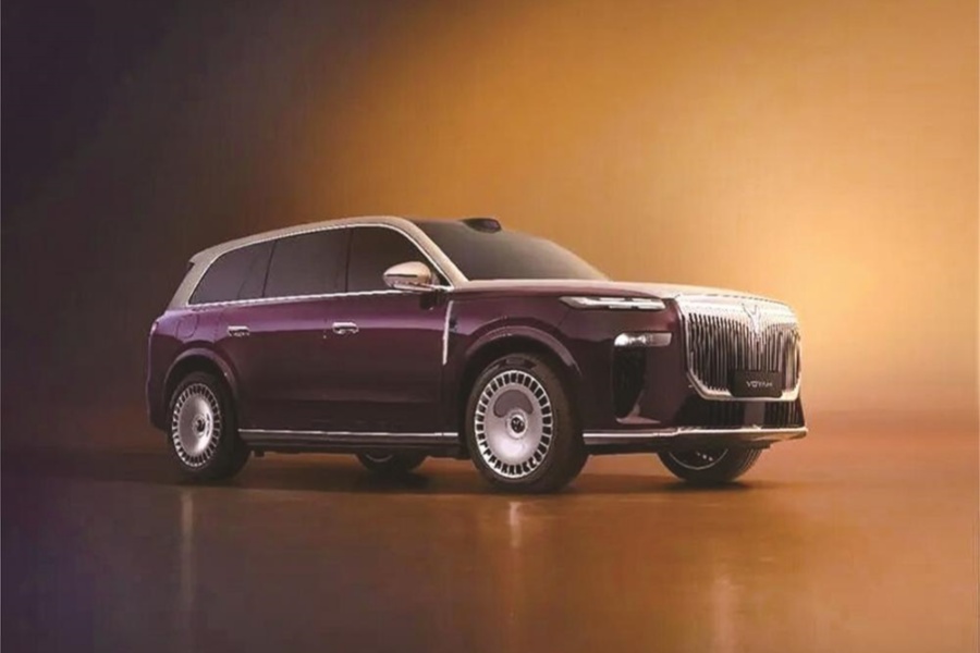 岚图新时代旗舰SUV官图发布