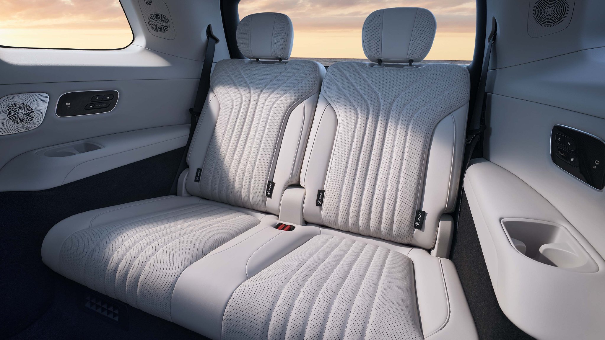 吉利银河M9正式上市限时价17.38-23.88万元