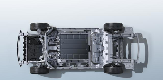 别再对家用SUV说不行！银河L7EM-i在黄河边护航，看完想冲