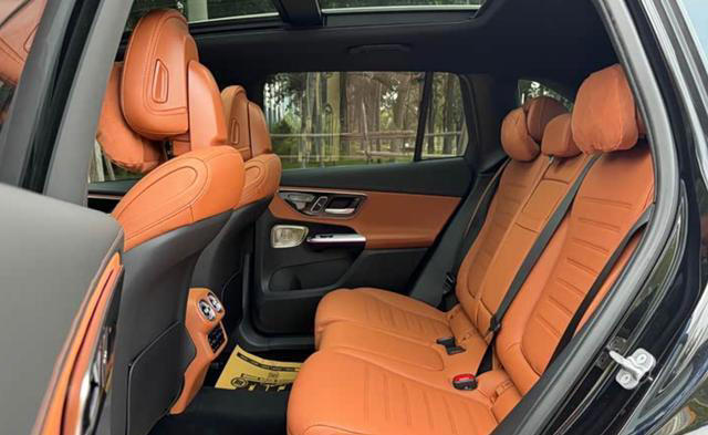 奔驰也被逼急眼了！GLC直降11.99万，30天卖了10349台