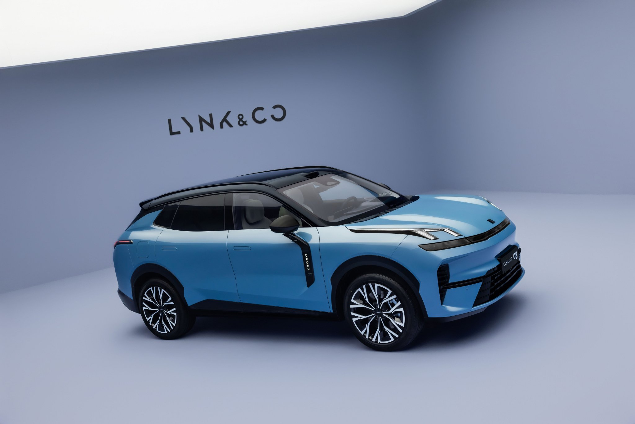 全新领克08正式上市限时15.98-21.28万元