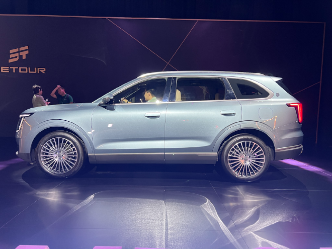 捷途X70L正式上市售价为11.59-14.99万元