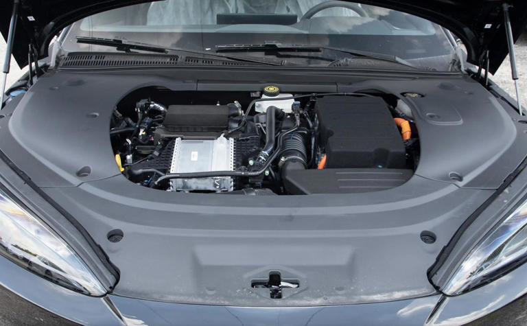 领克07EM-P与海豹07DM谁更优？深度对比揭晓答案