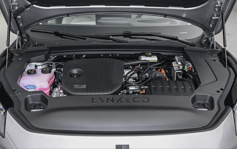 领克07EM-P与海豹07DM谁更优？深度对比揭晓答案