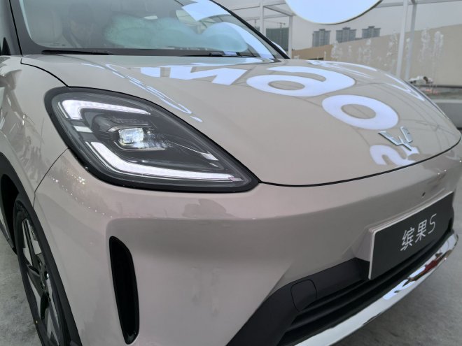 售价6.68-7.98万元五菱缤果S正式上市