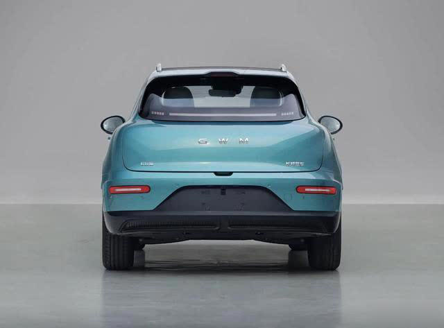 欧拉5内饰官图发布：悬浮中控屏+150千瓦驱动电机