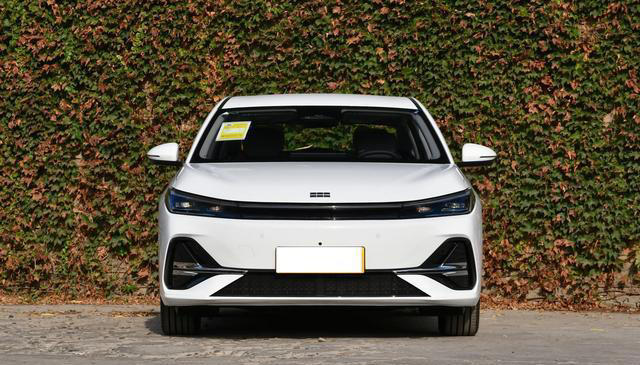 吉利“重磅新车”上市，仅8.18万，比亚迪压力更大了