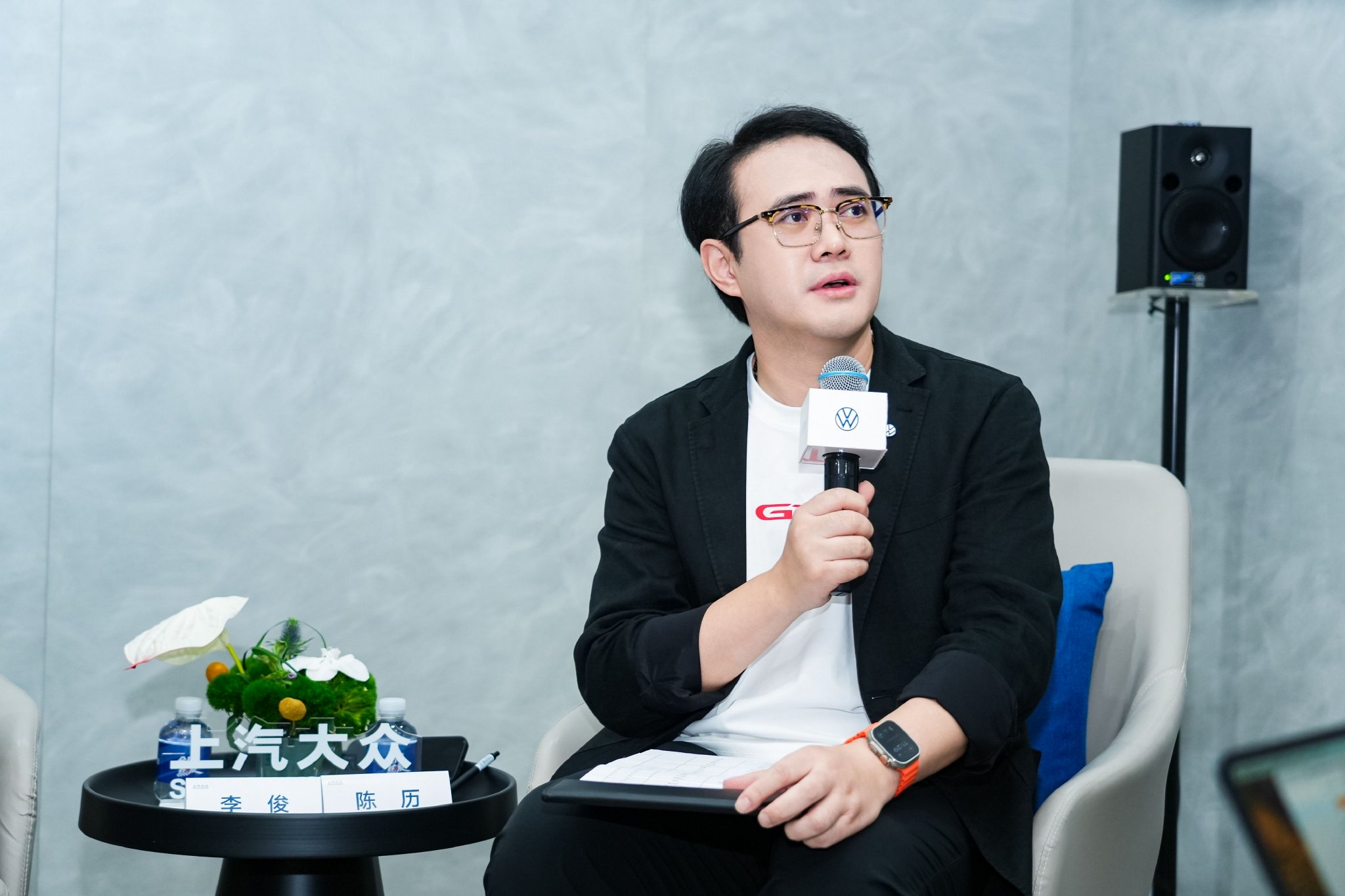 2025成都车展：全新凌渡L上市引领油车个性化风潮，上汽大众持续发力“油电同进”