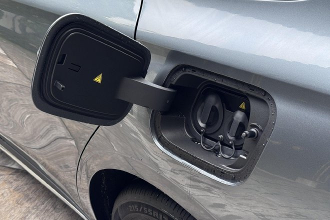 新能源神车来了静态体验吉利银河星耀6