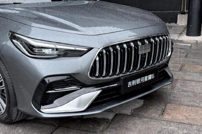 新能源神车来了静态体验吉利银河星耀6
