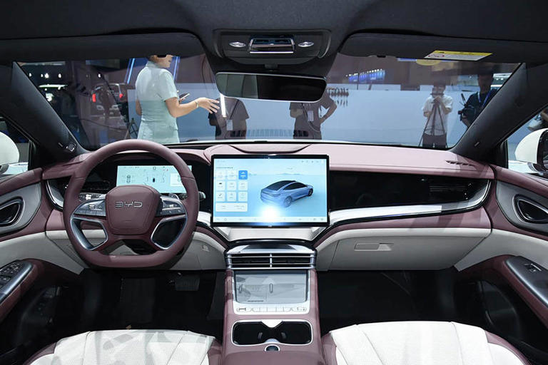 2026款比亚迪海豹07DM-i9月15日上市，增激光雷达配天神之眼B方案