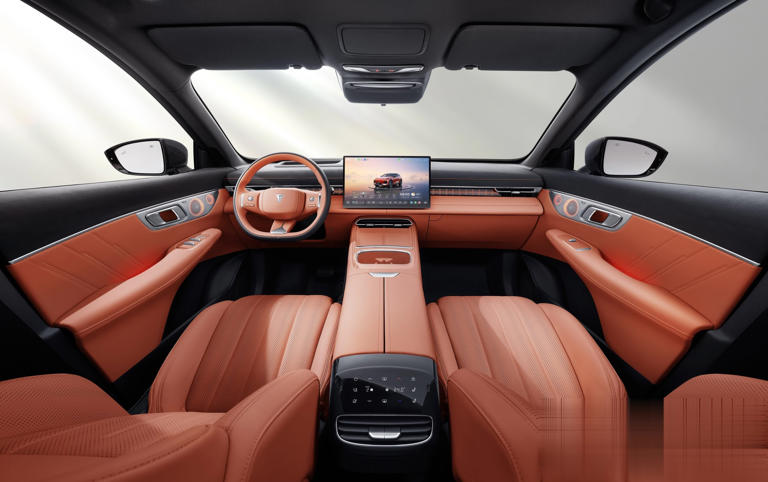 科技SUV亮点十足：3C超充+650km续航+高级悬架