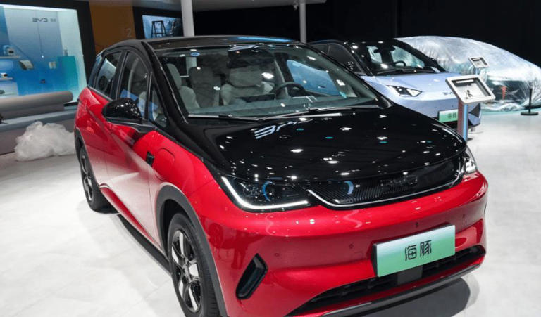 新款比亚迪海豚曝光：换装100kW电机，选装激光雷达，轴距2700mm