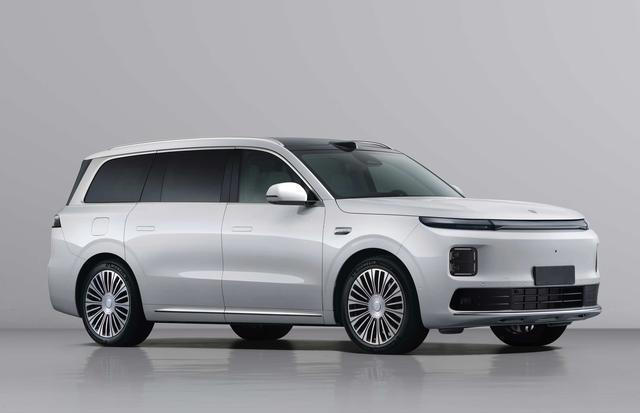 4月份上市 零跑D19申报 预计售价25万元起 4月份上市零跑D19申报预计售价25万元起