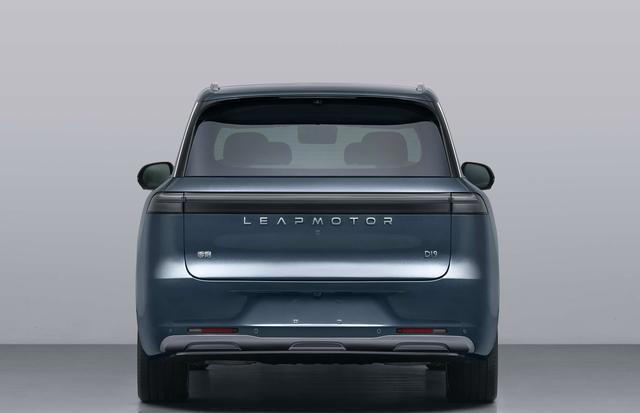 4月份上市 零跑D19申报 预计售价25万元起 4月份上市零跑D19申报预计售价25万元起