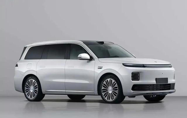 支持1000v超充平台！零跑旗舰SUVD19正式申报