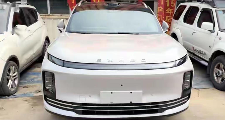 奇瑞全新中大型SUV，配激光雷达，理想同款内饰，纯电和增程动力