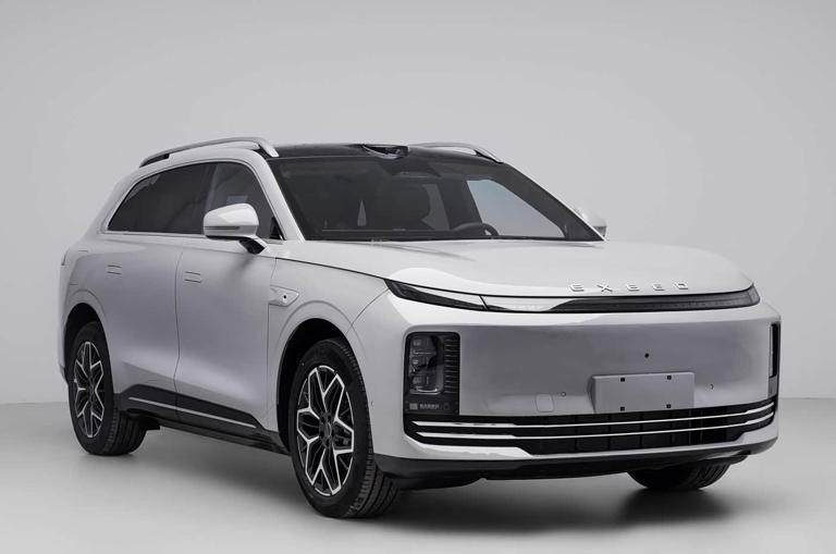 奇瑞全新中大型SUV，配激光雷达，理想同款内饰，纯电和增程动力