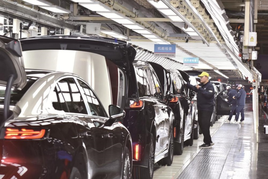 岚图汽车：只争朝夕谋发展