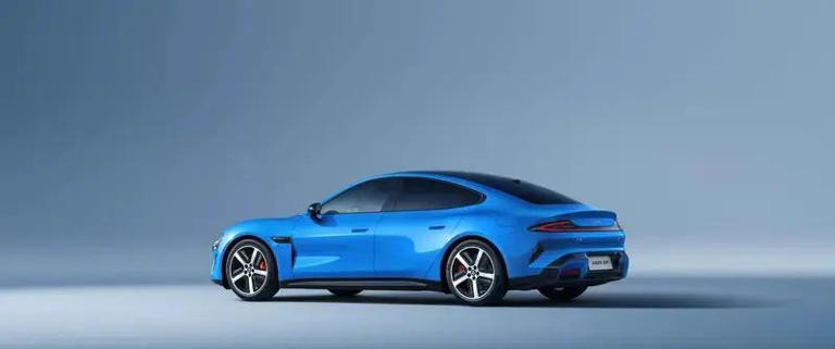 新一代小米SU7Max，24小时挑战续航里程达4264km，4月上市