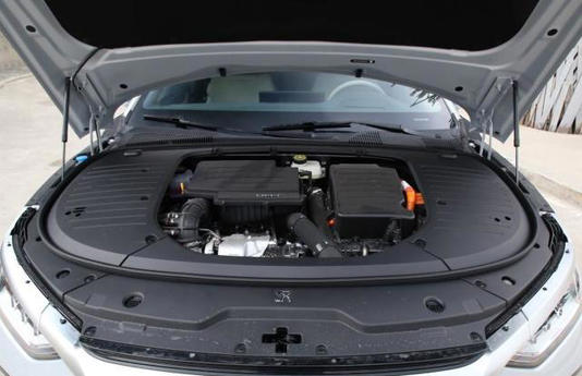 配3nm芯片+激光雷达，奇瑞风云A9实车亮相，上市卖多少钱能火？