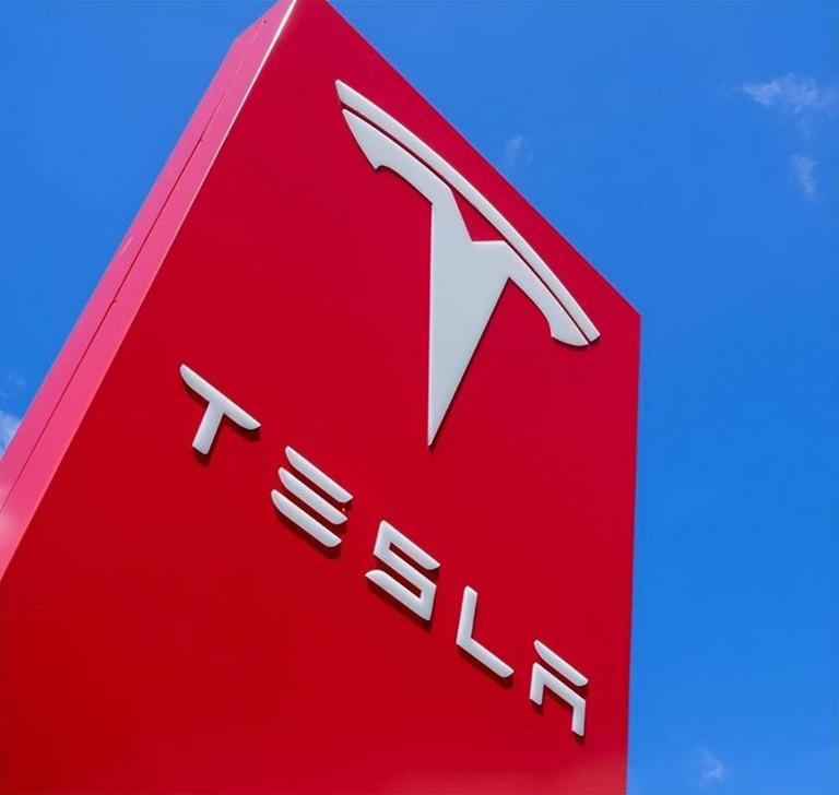 特斯拉再降购车门槛，中国同行还能怎么跟进？