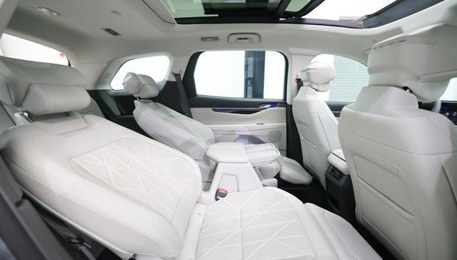 年底换车就看它！2026款锐界L四大升级堪称“冬季全家出游神器”