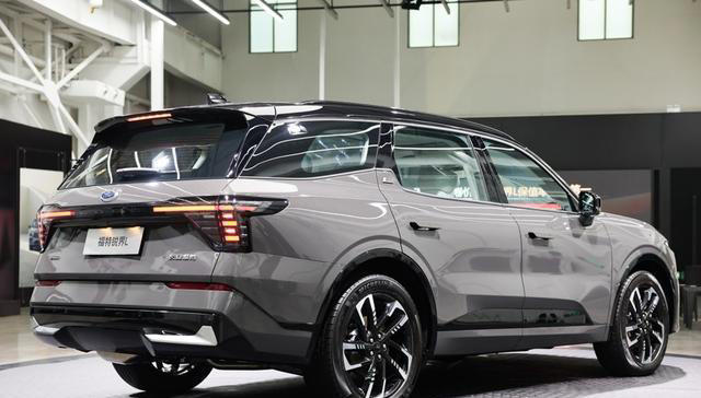 年底换车就看它！2026款锐界L四大升级堪称“冬季全家出游神器”