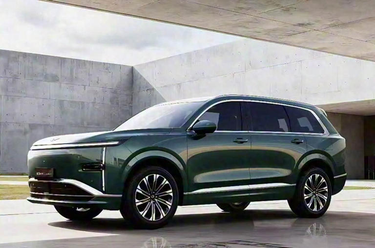 五菱全新中大型SUV，插电混动，5座和6座，星光LPHEV或一季度上市