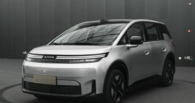 甩掉“网约车”标签，埃安N60正式亮相