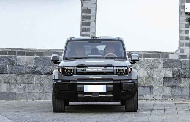 “奇瑞最美SUV”将3月上市，车长超5米竞争普拉多，搭载1.5T增程