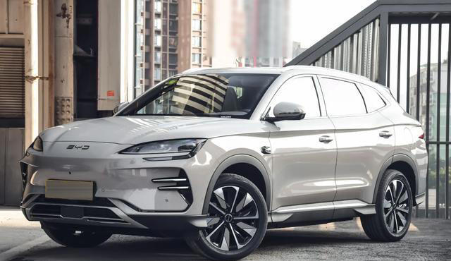 甩掉“网约车”标签，埃安N60正式亮相