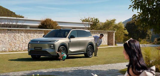 长安启源Q07以冠军实力开启家庭智能出行新篇章