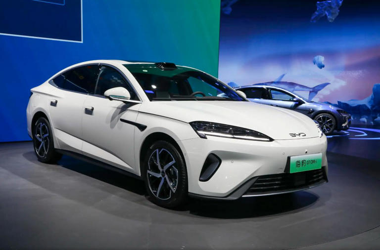 海豹07EV申报：69度电池续航705km，百公里电耗仅9度