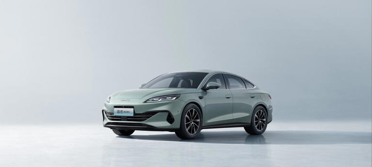 卖得最好的插混又升级了？比亚迪今年真的又要起飞了