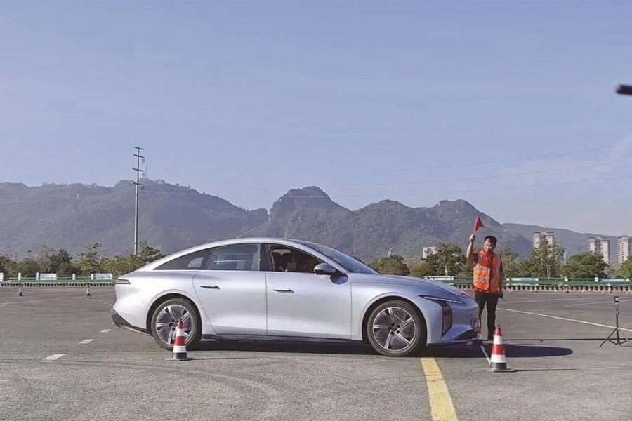 东风柳汽举行极限驾驶技能竞赛