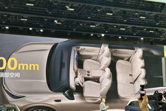 全新一代比亚迪唐!850km续航+一体屏,SUV奶爸车要重新洗牌? 全新一代比亚迪唐!850km续航+一体屏,SUV奶爸车要重新洗牌?