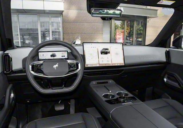 横评智趣烈马与坦克400Hi4-T：硬派方盒子到底要不要“均衡”？