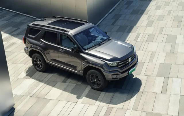 横评智趣烈马与坦克400Hi4-T：硬派方盒子到底要不要“均衡”？