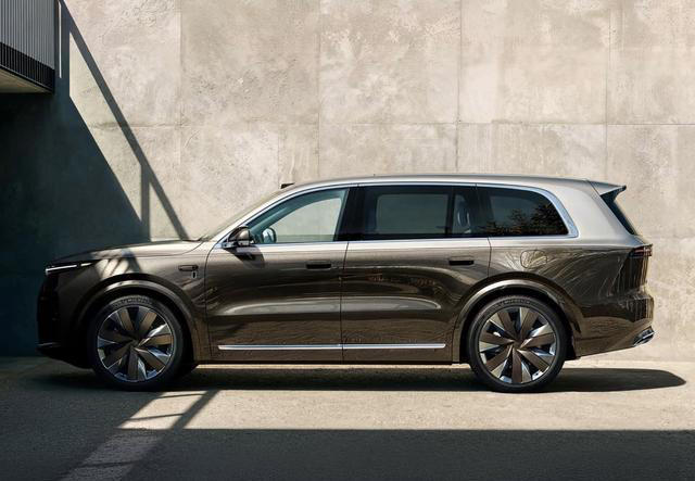 理想L9Livis官图发布，增加侧向固态激光雷达，预计二季度发布