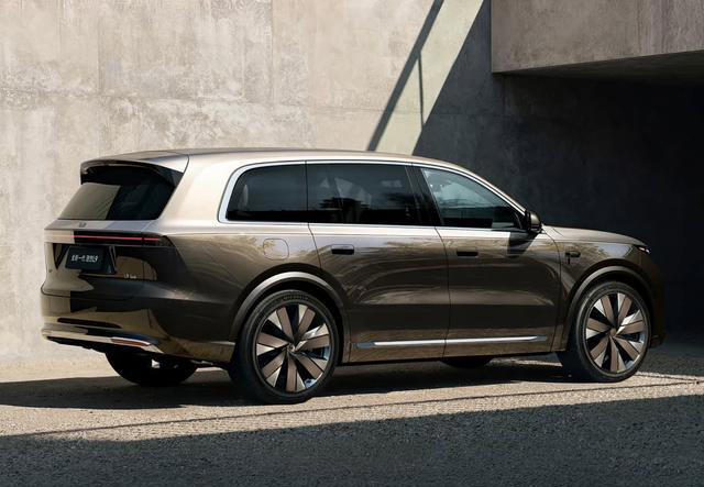 理想L9Livis官图发布，增加侧向固态激光雷达，预计二季度发布