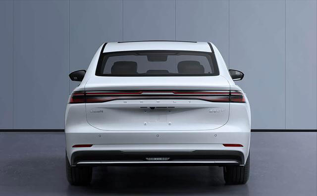 吉利掀桌子，一次申报6款新车，2026又热闹了？