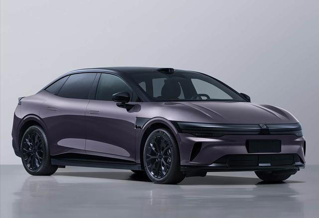 吉利掀桌子，一次申报6款新车，2026又热闹了？