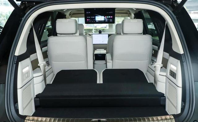 可选6／7座，纯电续航635km，全尺寸SUV蔚来ES8能买吗？