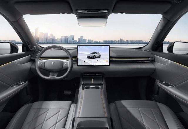 优缺点明显12万买深蓝S05还是极狐阿尔法T5？