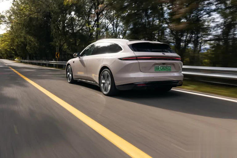 一位有温度的伙伴——试驾蔚来ET5T CAR REVIEWS 一位有温度的伙伴——试驾蔚来ET5TCARREVIEWS