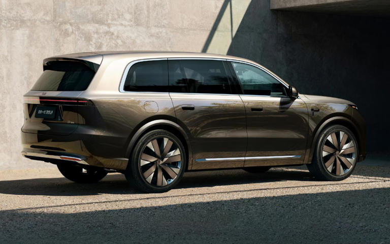 大六座SUV扎堆来袭！比亚迪唐、魏牌V9X、小鹏GX、理想L9